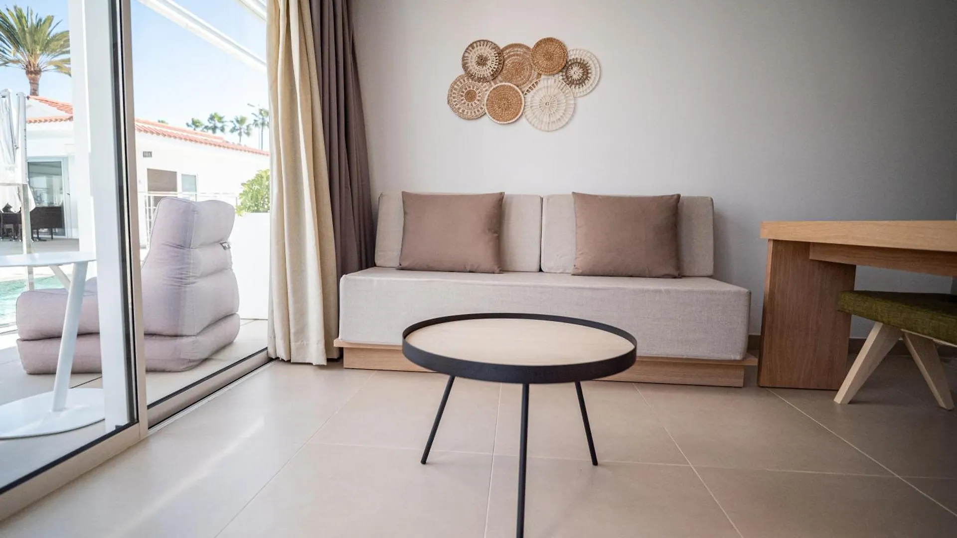 Hl Miraflor Suites Hotel Playa del Inglés