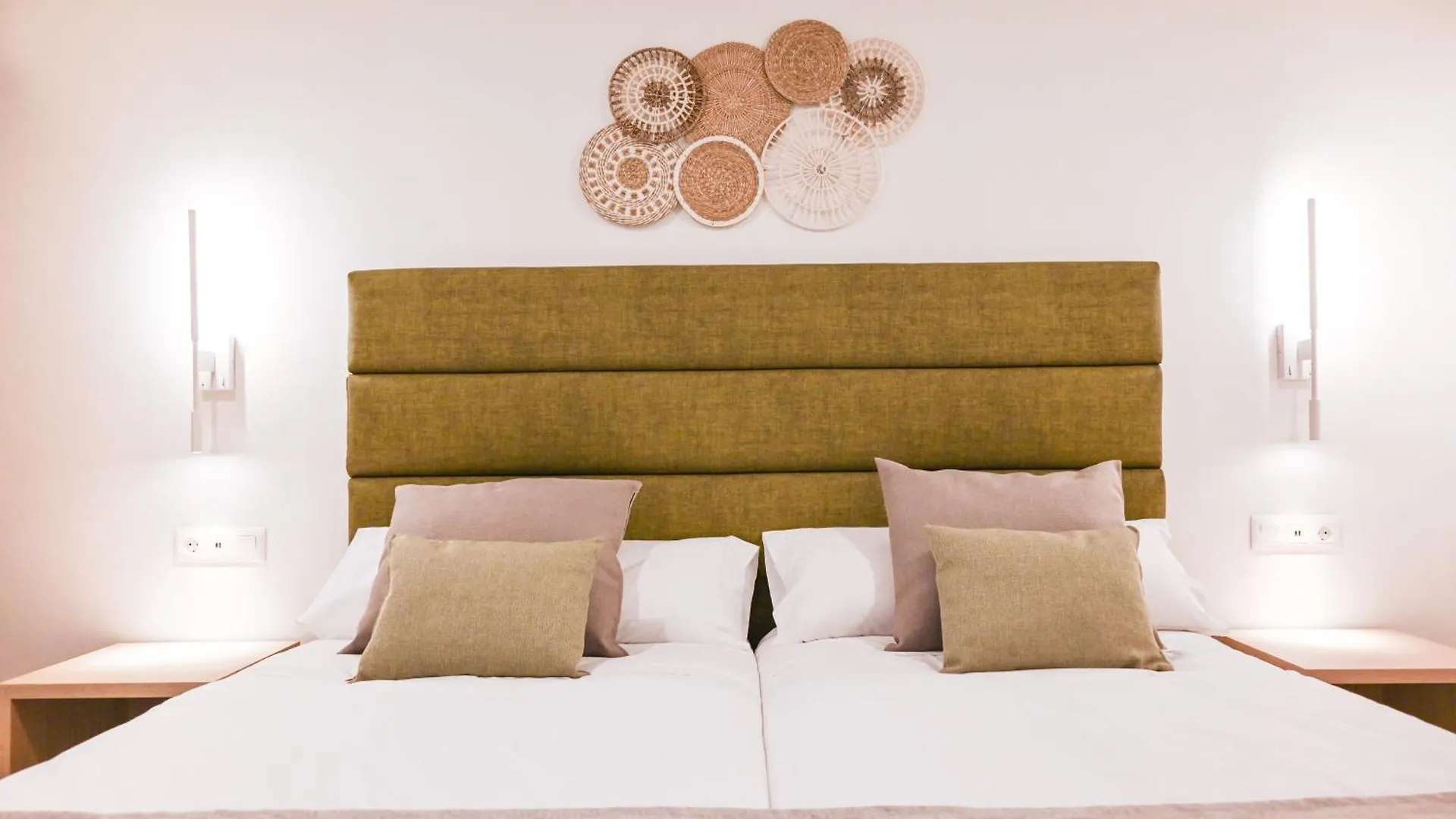 ****  Hl Miraflor Suites Hotel Playa del Inglés Hiszpania