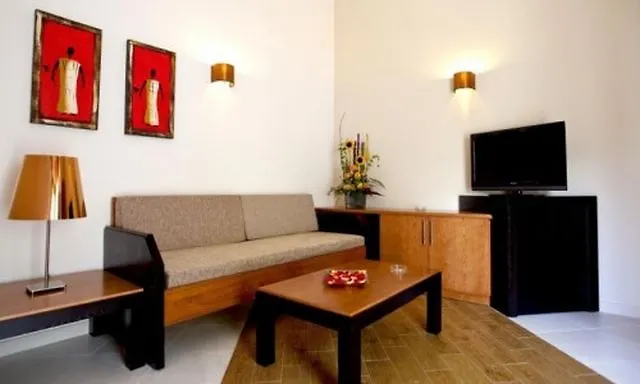 פלאייה דל אינגלז Hl Miraflor Suites Hotel ספרד